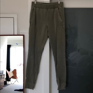 Alo joggers pant